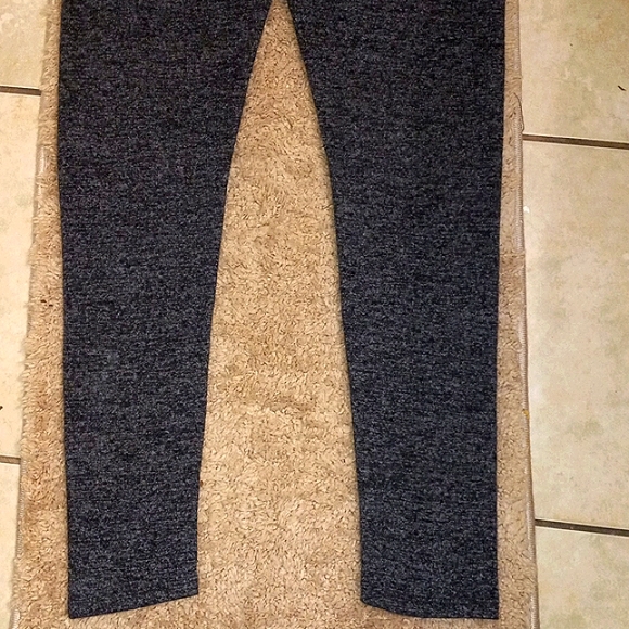 NWT/ (SO)2pc outfit w zip up hoodie & high-rise Lounge life leggings full outfit - Picture 14 of 15